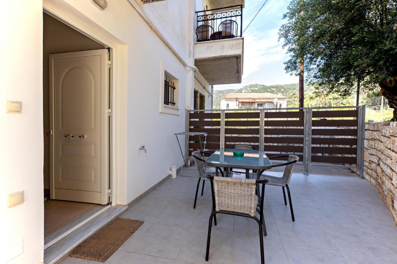 סיבוטה Nikki'S Family Apartments מראה חיצוני תמונה
