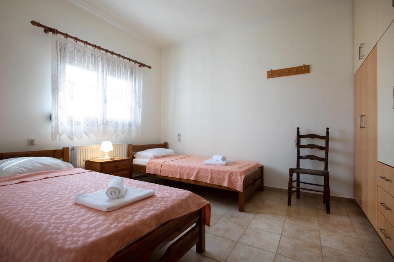 סיבוטה Nikki'S Family Apartments מראה חיצוני תמונה